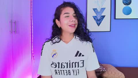 Snapshot of candyy_bella chatting on 17, 1, 2025 Isabella online show from 17, 1, 2025