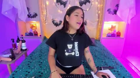 Snapshot of candyymaria chatting on 13, 10, 2025 Dulce Maria online show from 13, 10, 2025