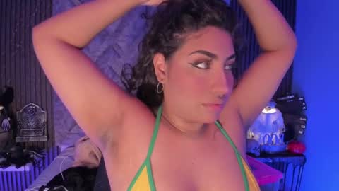 GABRIELA LOPEZ online show from 9, 10, 2025