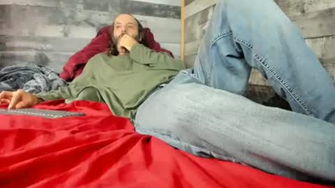 Snapshot of canuk1983 chatting on 19, 10, 2025 canuk1983 online show from 19, 10, 2025