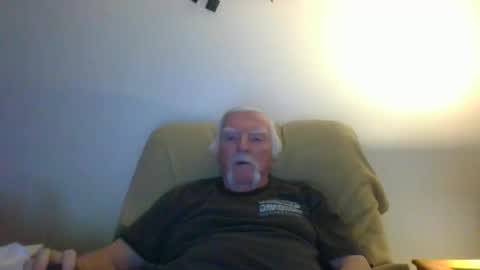 Snapshot of capecod21 chatting on 26, 1, 2025 capecod21 online show from 26, 1, 2025