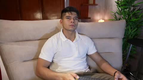 Snapshot of capizzi_ chatting on 20, 10, 2025 David Capizzi online show from 20, 10, 2025