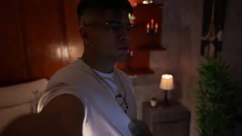 Snapshot of capizzi_ chatting on 26, 10, 2025 David Capizzi online show from 26, 10, 2025