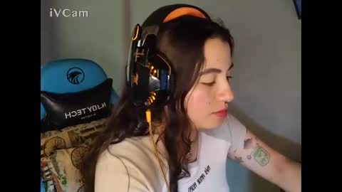 cara890713 online show from 31, 12, 2024