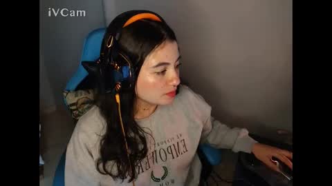 cara890713 online show from 3, 1, 2025