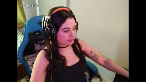 cara890713 online show from 10, 1, 2025