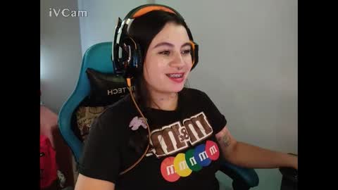 cara890713 online show from 15, 1, 2025