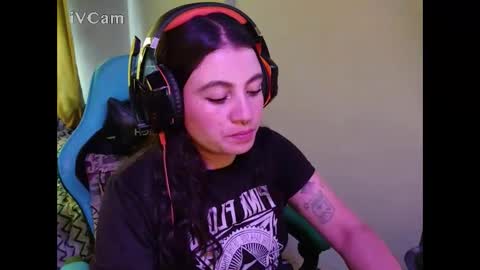 cara890713 online show from 6, 2, 2025