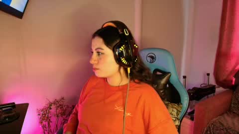 cara890713 online show from 4, 3, 2025