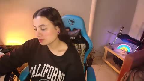 cara890713 online show from 9, 9, 2025