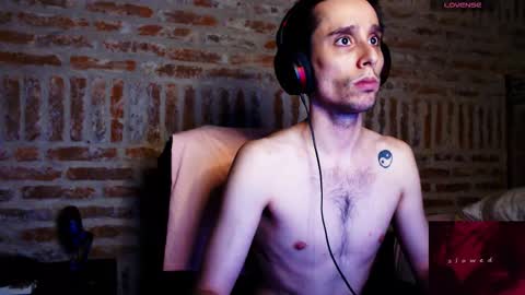 carameltoy4 online show from 15, 3, 2026