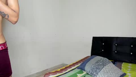 Carlos and Cristian  online show from 6, 3, 2025