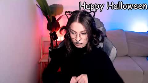 Snapshot of care_sensual chatting on 31, 10, 2025 Mary online show from 31, 10, 2025