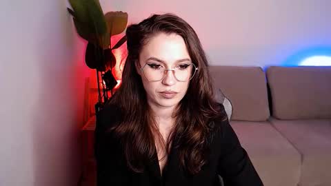 Snapshot of care_sensual chatting on 20, 11, 2025 Mary online show from 20, 11, 2025