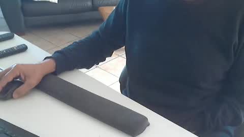 Snapshot of cargo69 chatting on 23, 11, 2025 cargo69 online show from 23, 11, 2025