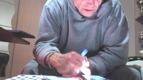 Snapshot of carin_the_body chatting on 6, 2, 2026 Laz online show from 6, 2, 2026