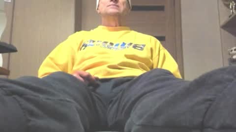 Snapshot of carin_the_body chatting on 18, 2, 2026 Laz online show from 18, 2, 2026