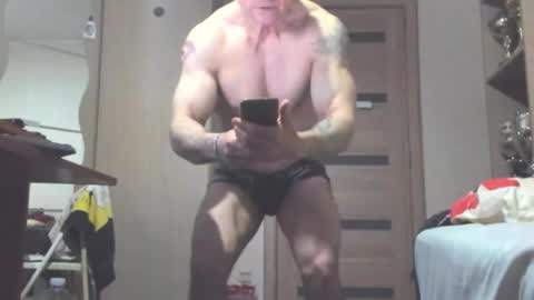 Snapshot of carin_the_body chatting on 12, 3, 2026 Laz online show from 12, 3, 2026