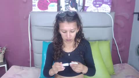 Carina Santana online show from 12, 9, 2025