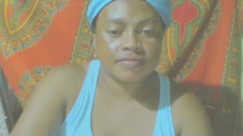carinesexy69 online show from 7, 12, 2024