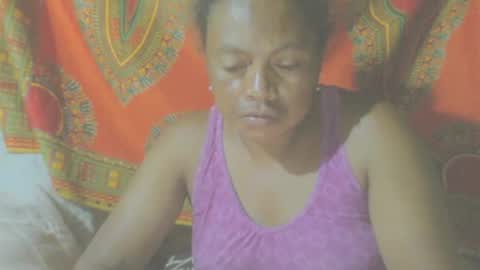 carinesexy69 online show from 10, 12, 2024