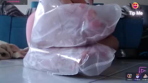 Snapshot of carlajames_1 chatting on 3, 3, 2025 carlajames_1 online show from 3, 3, 2025