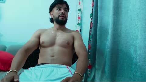 Snapshot of carlbadams96 chatting on 19, 12, 2025 sebasfit online show from 19, 12, 2025