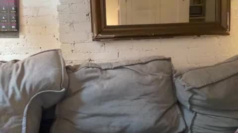 carlhung 69 hairy friends gay bi online show from 13, 2, 2025