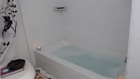 Snapshot of carliecreams chatting on 14, 3, 2026 Carlie online show from 14, 3, 2026