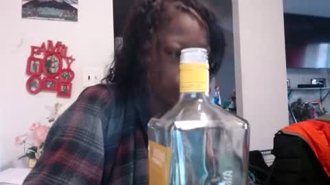 Snapshot of carliecreams chatting on 29, 3, 2026 Carlie online show from 29, 3, 2026