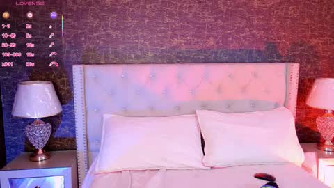 Carly Monroe  online show from 7, 11, 2025