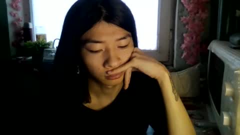 CarlyJoy online show from 3, 12, 2025