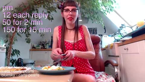 Carly Pearls online show from 9, 2, 2025