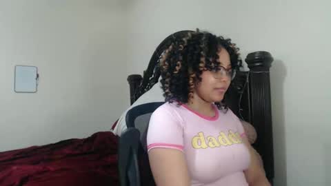 CARAMEL xoxo online show from 21, 12, 2025