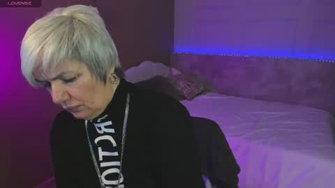 Snapshot of carmensoft chatting on 20, 10, 2025 Carmen online show from 20, 10, 2025