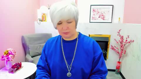 Snapshot of carmensoft chatting on 23, 11, 2025 Carmen online show from 23, 11, 2025