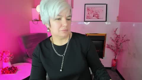 Snapshot of carmensoft chatting on 15, 12, 2025 Carmen online show from 15, 12, 2025