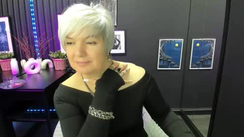 Carmen online show from 5, 1, 2026