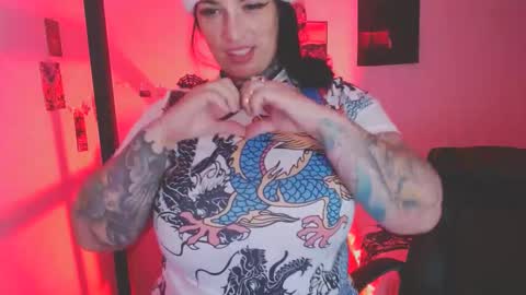 Snapshot of carmillaross chatting on 20, 12, 2024 CARMILLA ROSS online show from 20, 12, 2024