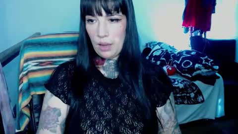 Snapshot of carmillaross chatting on 7, 10, 2025 CARMILLA ROSS online show from 7, 10, 2025