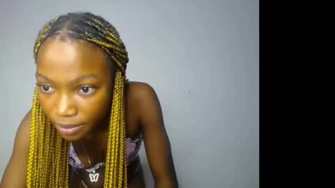 Snapshot of carobaby8 chatting on 10, 11, 2025 caroline online show from 10, 11, 2025