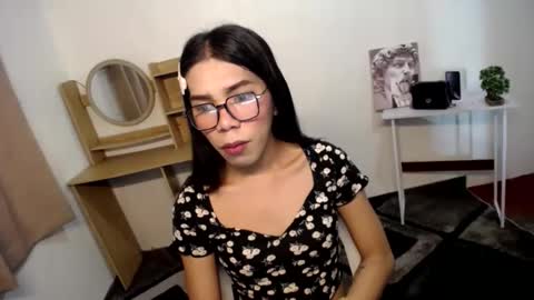 Snapshot of carol_linaxxx chatting on 11, 12, 2024 Carolina online show from 11, 12, 2024