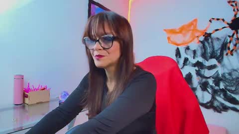 CAROL online show from 16, 10, 2025