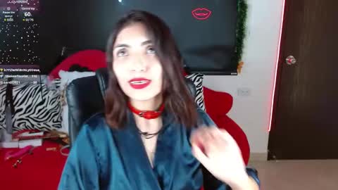 Caroline online show from 9, 12, 2024
