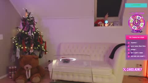 Snapshot of carolak chatting on 14, 12, 2024 CarolaK online show from 14, 12, 2024