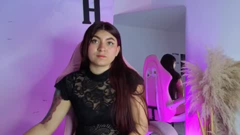 carolay759687 online show from 11, 9, 2025
