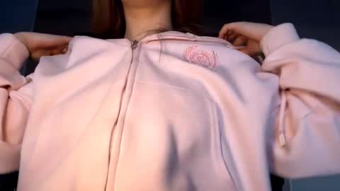 Lisa online show from 2, 2, 2026