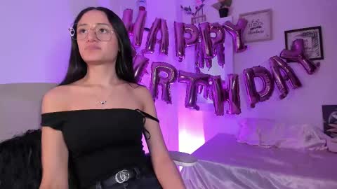 Caroline online show from 11, 3, 2025