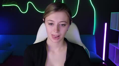 Carolina online show from 8, 12, 2024