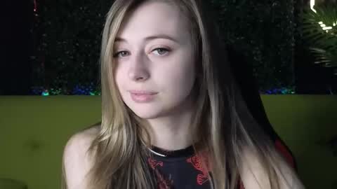 Carolina online show from 25, 2, 2025